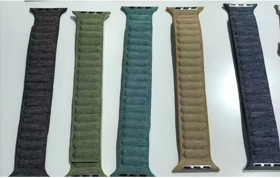 الدنيم النايلون حزام ل أبل ساع - مراجعة Milanese Loop Magnetic وسعره