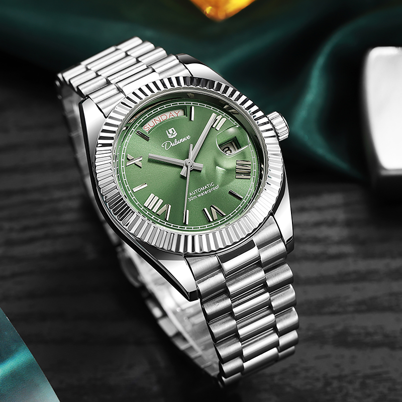 Reloj Hombre نمط الأعمال الرجا - مراجعة Cartier Watch Tank وسعره