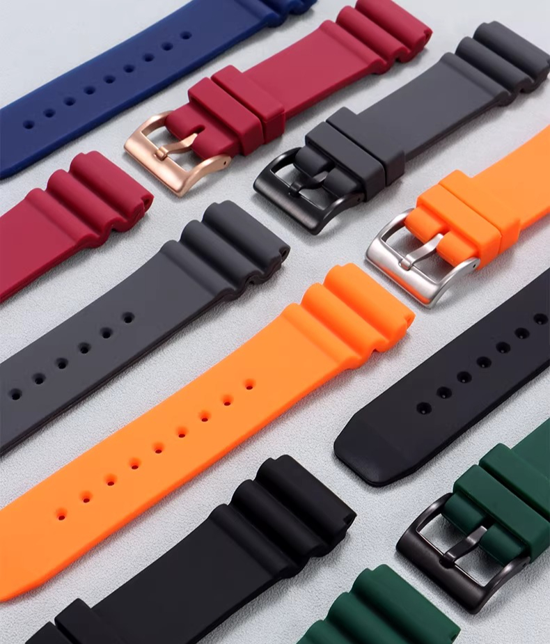 حزام ساعة من السيليكون ذو حافة - مراجعة Citizen Watch Promaster وسعره