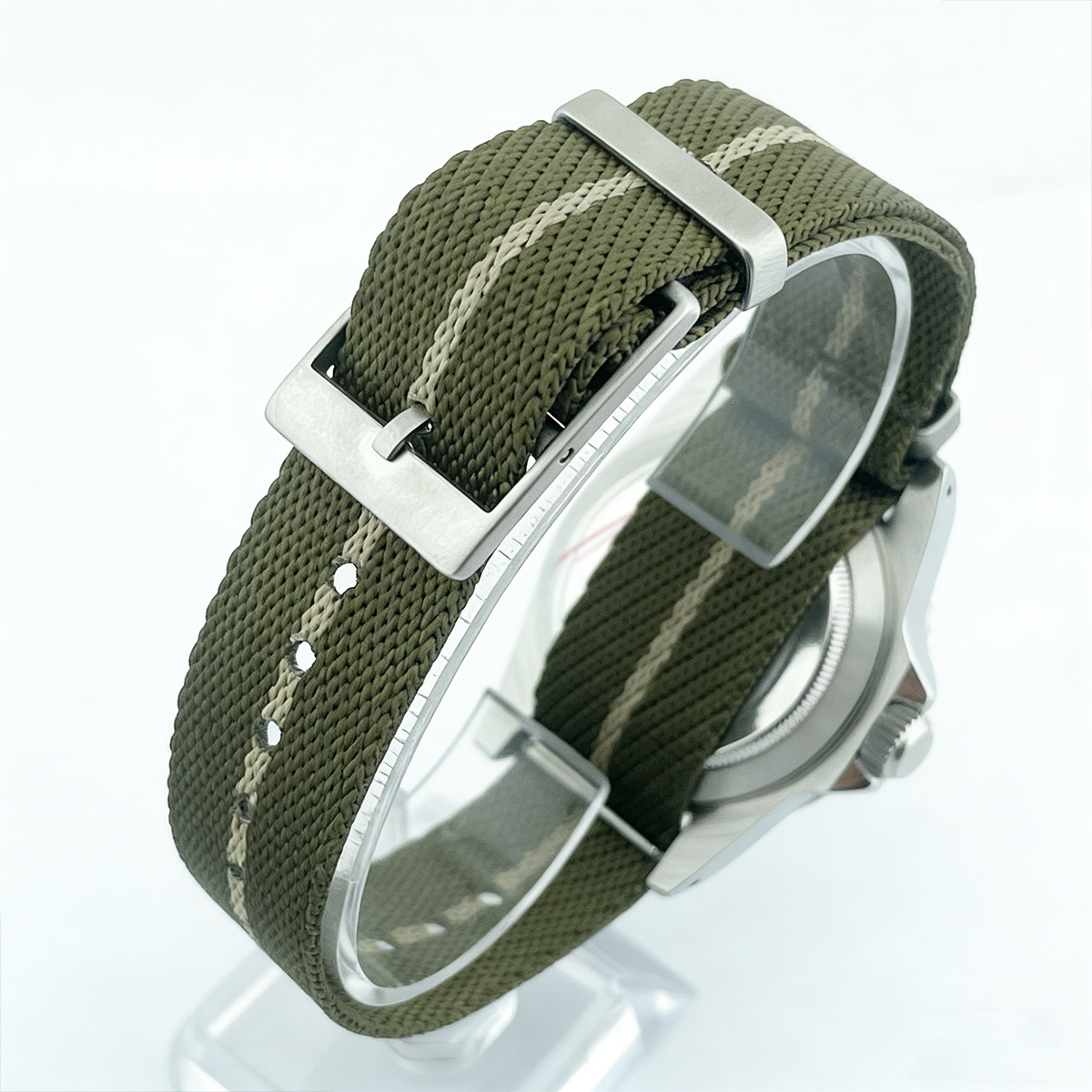 ساعة غوص ريترو 39.5 مم، زجاج ي - مراجعة Tropic Strap Vintage وسعره